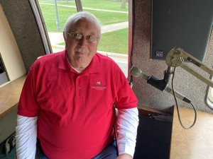 Bruce Broadcasting On WIOE From The Kiwanis Fundraiser